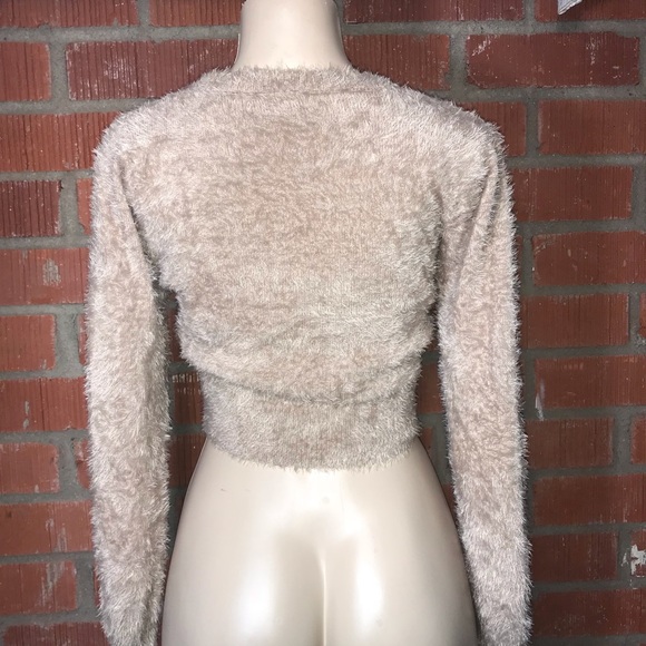 Free Hugs Fuzzy Sweater ☃️ - Picture 5 of 5